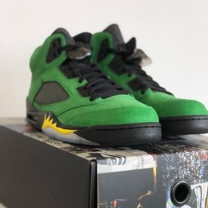 Jordan 5 Oregon size 8.5